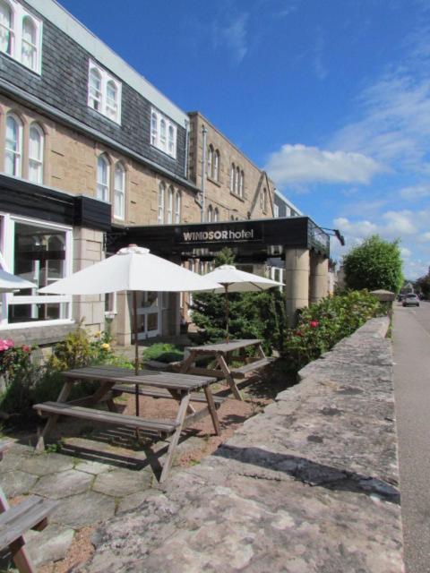 Windsor Hotel 네언 외부 사진